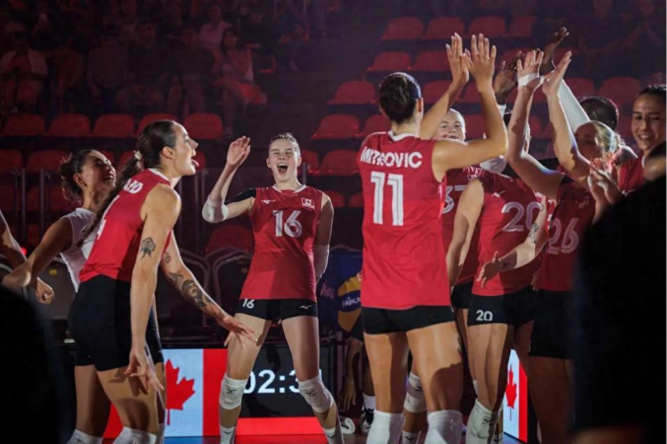 到了第三局, 的确有些尴, 与美国队和