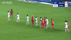 阿奇姆彭, 凌空打门放 阿奇姆彭, 凌空打门放