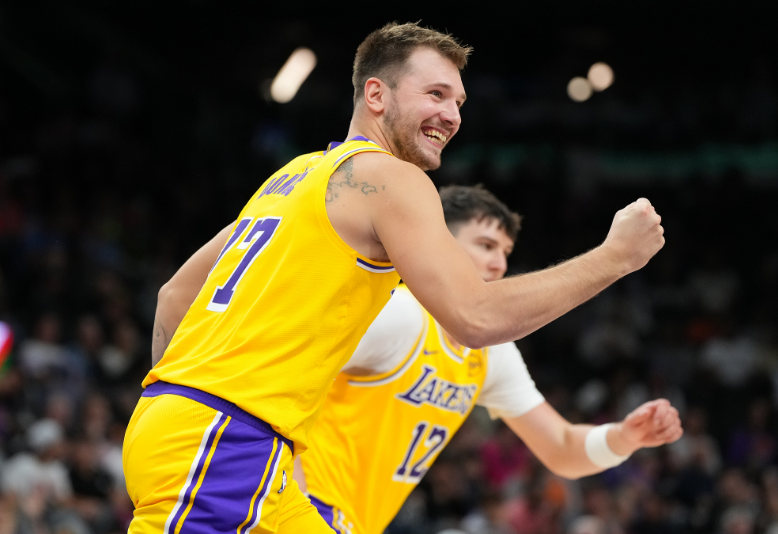 src, 领先太阳, 湖人罚球数 src, 领先太阳, 湖人罚球数